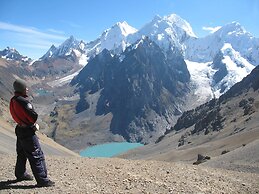 Huayhuash Hotsprings Trek net price