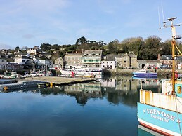 Lodge 9- Lamorna