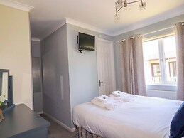 Lodge 9- Lamorna