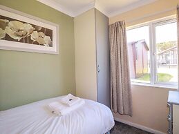 Lodge 9- Lamorna