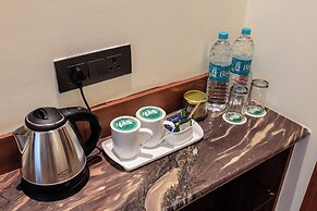 HOTEL WHITE RABBIT