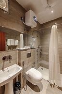 HOTEL WHITE RABBIT