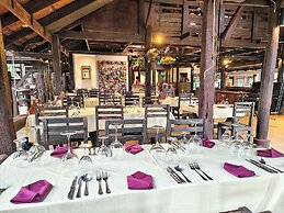 Village Farm & Winery