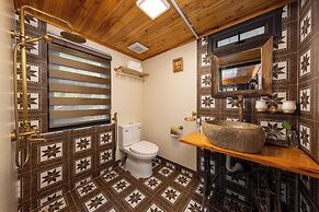 Ta Phin Cottage