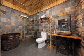 Ta Phin Cottage