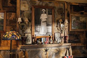 Ta Phin Cottage