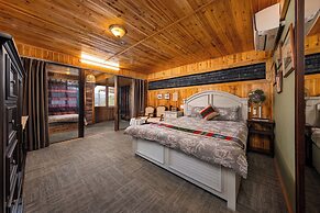 Ta Phin Cottage