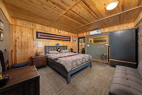 Ta Phin Cottage