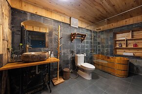 Ta Phin Cottage