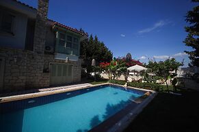 The One Alacati