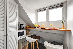 Charming Studio Near Palais Royal