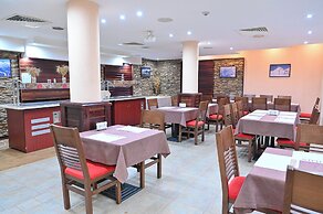 Aparthotel Orbilux