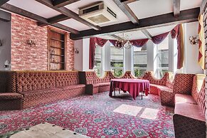 White Waters Hotel