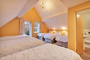 White Waters Hotel
