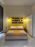 Station Apartment West