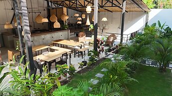 Aduana House