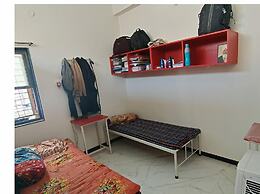 AkolaHostels