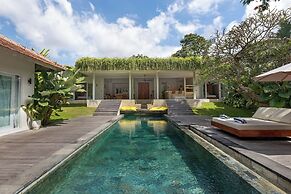 Villa Reina by Soobali