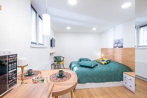 HB apartments Irakli Abashidze