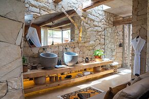 Casa del Toro Luxury Ranch