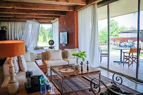 Casa del Toro Luxury Ranch