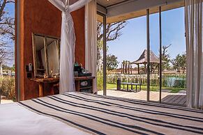 Casa del Toro Luxury Ranch
