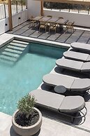 Kalea Suites