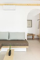 Kalea Suites