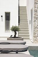Kalea Suites