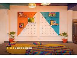 goSTOPS Mukteshwar - Private Rooms and Dorms