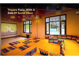 goSTOPS Mukteshwar - Private Rooms and Dorms