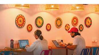 goSTOPS Mukteshwar - Private Rooms and Dorms