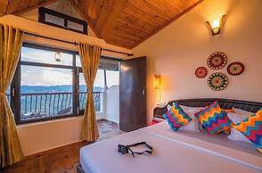 goSTOPS Mukteshwar - Private Rooms and Dorms
