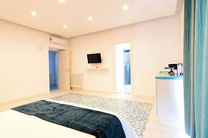 Via Roma Suites