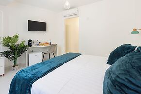 Via Roma Suites