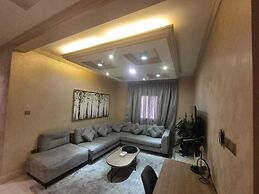 Hometel Khozama Jed