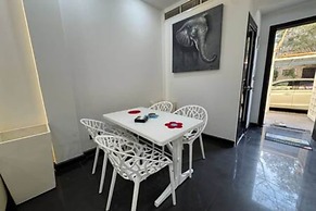 326 2BR Townhouse 2 Bath TV Backyard