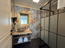 Talles Suite Alaçatı Otel