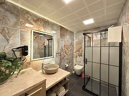 Talles Suite Alaçatı Otel