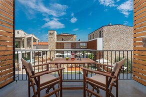 Dandelion Suites