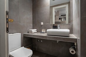 Dandelion Suites