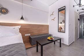 Dandelion Suites