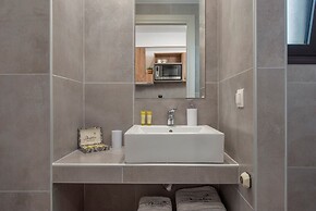 Dandelion Suites
