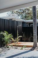 Nelson Palms Motel