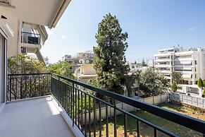 Bloom 2-Bedroom Apartment in Athens