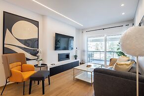 Bloom 2-Bedroom Apartment in Athens