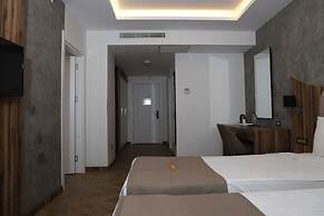 Maril Otel