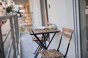 Grec Maison Piraeus by GrecCollection
