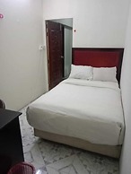 HOTEL GOLDEN BIRD