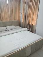 HOTEL GOLDEN BIRD